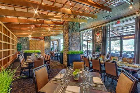 Nicklaus North Golf Course & Table Nineteen Lakeside Eatery